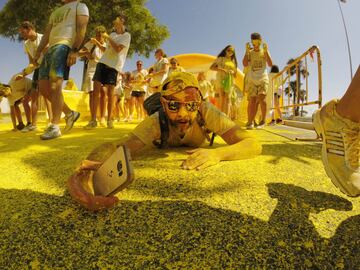 La carrera más colorida y divertida se ha celebrado en Málaga. Parte de los beneficios de la venta del dorsal serán destinados al trabajo por la infancia más vulnerable que realiza Unicef en 150 países.