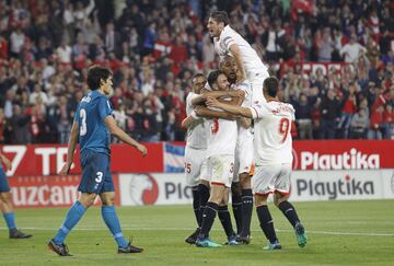 2-0. Miguel Layún celebró el segundo gol.