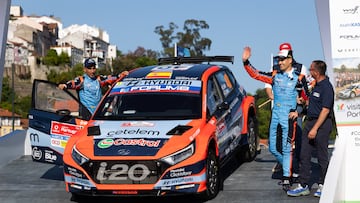 Dani Sordo con el Hyundai del Mundial de Rallys.