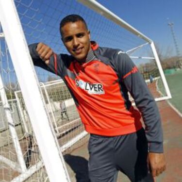 Un resucitado El Arabi lidera la caza del milagro del Granada