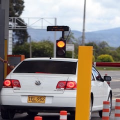 De Sarmiento Angulo a Solarte: los empresarios que poseen el negocio de las carreteras y peajes en Colombia