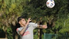 Mendes estaría a la espera de que Everton descarte a James