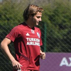 Independiente busca un préstamo por Santiago Sosa