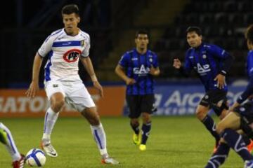 El delantero argentino tuvo pasos en el fútbol chileno por Universidad de Concepción, Huachipato y Everton entre otros. 