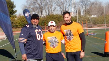 06/02/23 CLINIC DE FUTBOL AMERICANO DE LA NFL A CARGO DE LOS CHICAGO BEARS
ROBERTO GARZA JUGADOR NFL GUSTAVO SILVA Y SAUL CRAVIOTTO
