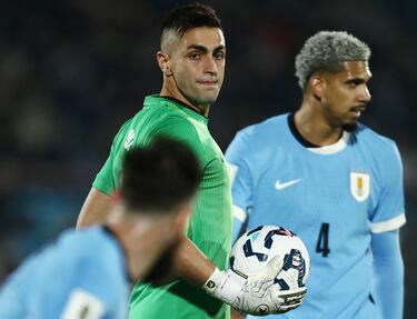 Santiago Mele ya entrena con Rayados; podría debutar en el Mundial