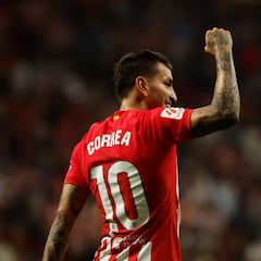 Correa pone en un apuro a Simeone