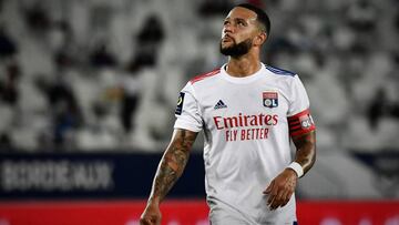 Depay durante el Olympique de Lyon-Girondins