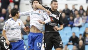 La imagen del codazo pone los pelos de punto.