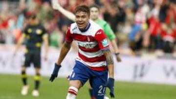 Peñaranda celebra el 2-0.