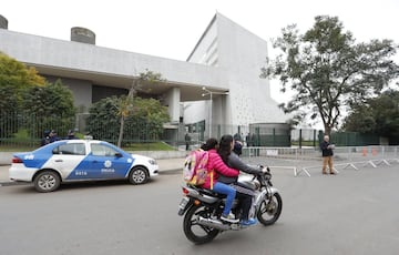 Accesos al complejo City Center Rosario donde se celebrará la boda.