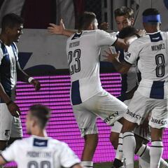Talleres dio el gran golpe en el Bidegain y se llevó un resonante triunfo ante San Lorenzo