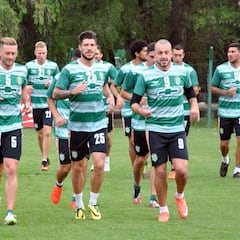 La grave crisis en Banfield que acerca al 'Tanque' Silva a la UC