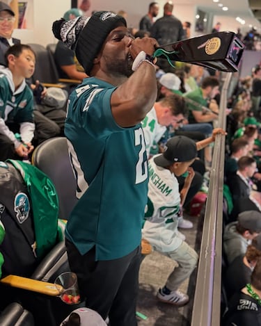 El actor, fanático de los Philadelphia Eagles, disfrutó de la victoria de su equipo en la SuperBowl.