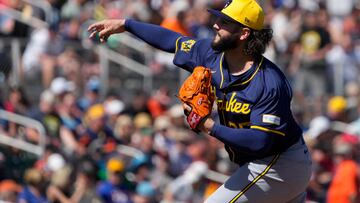 Mar 5, 2024; Scottsdale, Arizona, USA; Milwaukee Brewers relief pitcher Jakob Junis (35) throws against the San Francisco Giants in the first inning at Scottsdale Stadium. Mandatory Credit: Rick Scuteri-USA TODAY Sports