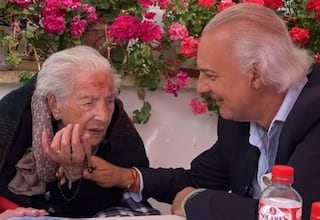 Teresa Fernández, 112 años y mujer más longeva de España, revela su gran secreto: una copa de vino al día con cada comida