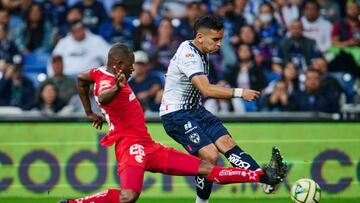 (L-R); Andres Mosquera of Toluca and Sebastian Vegas of Monterrey during the game Monterrey vs Toluca, corresponding to Round 05 of the Torneo Clausura 2023 of the Liga BBVA MX, at BBVA Bancomer Stadium, on February 05, 2023.

<br><br>

(I-D); Andres Mosquera de Toluca y Sebastian Vegas de Monterrey durante el partido Monterrey vs Toluca, Correspondiente a la Jornada 05 del Torneo Clausura 2023 de la Liga BBVA MX, en el Estadio BBVA Bancomer, el 05 de Febrero de 2023.