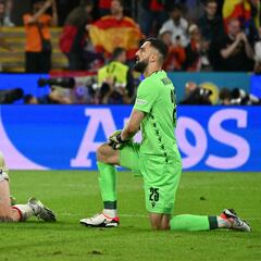 El Bayern, otra opción que descarta Mamardashvili