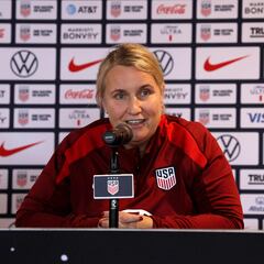 Emma Hayes responde a los elogios por su Balón de Oro