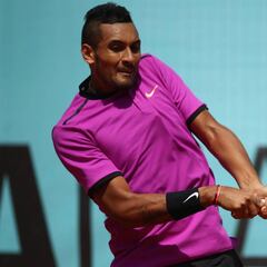 Kyrgios barre a Harrison; Paire sorprende y echa a Wawrinka
