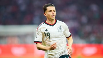 Fidalgo en su debut con México.