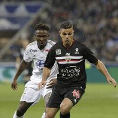 El Atlético contacta con Ben Arfa y le ofrece tres temporadas