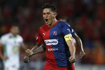 Independiente Medellín arrancó la era de Alexis Mendoza con goleada ante Patriotas. El cuadro 'Poderoso' es el primer líder que tiene la Liga Águila II. 