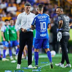 Por qué salió Sergio Canales del Tigres vs Monterrey de Liguilla