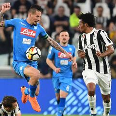 La Juventus de Cuadrado pierde con Napoli y se aprieta la Serie A