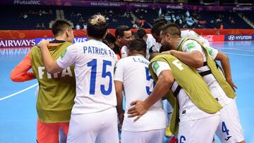 La selección de Guatemala desperdició una ventaja de 3-2 y al final terminó perdiendo 6-3 ante Egipto, con lo que se complican sus aspiraciones de avanzar.