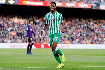 Etapa en el Betis: 2014-19 | Etapa en el Barcelona: 2019-21