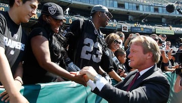 Jon Gruden, la opción más viable para los Raiders