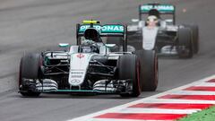 Hamilton persigue a Rosberg