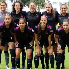 El campeón se aferra a la vida: Chivas golea a Tigres