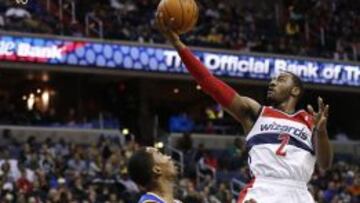 John Wall (2) fue el protagonista del partido entre los Wizards y los Knicks.