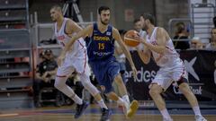 Joan Sastre, durante una acci&oacute;n en el partido entre Espa&ntilde;a y T&uacute;nez de Triangular de Tenerife.