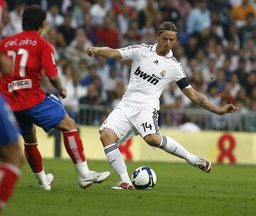 14 de septiembre de 2008. El catorce marcó el primer tanto blanco en un encuentro ante el Numancia (4-3).