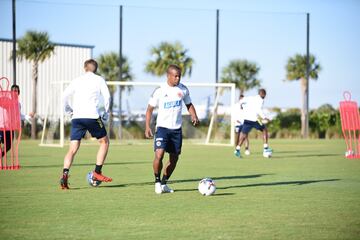 El equipo nacional está listo para el amistoso ante la Selección de Hernán Darío Gómez. Los dirigidos por Reinaldo Rueda realizaron trabajos tácticos en su último entrenamiento.