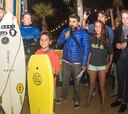 Reñaca despidió el verano con notable show de surf nocturno
