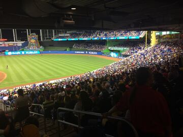 Colombia - Estados Unidos en el Marlins Park. 