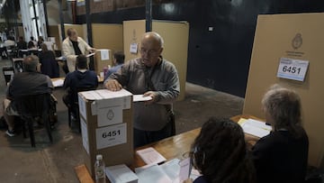 BUENOS AIRES, ARGENTINA - OCTOBER 22: A person votes in the presidential election in Buenos Aires, Argentina, October 22, 2023. Argentinian people choose a new president who will represent the country for the next four years by heading to the polls. (Photo by Pablo Barrera/Anadolu via Getty Images)