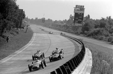 Si Silverstone tiene el privilegio de ser el circuito en el que empezó la Fórmula 1, Monza posee el de ser el que más carreras ha albergado en su historia: 70 (cuatro más que Mónaco). El 'Templo de la Velocidad' es el lugar perfecto para demostrar el poderío de la competición más rápida del planeta, sobre todo cuando a su ya de por sí rápido recorrido se incorporó un óvalo al que se accedía desde La Parabólica (su curva más famosa) en cuatro carreras entre 1955 y 1961. Vettel y Gasly lograron su primera victoria allí con el mismo equipo (Toro Rosso-Alpha Tauri) en 2008 y 2020.