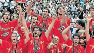 <b>VUELVEN LOS CAMPEONES DEL MUNDO. </b>Mañana la Selección española se reunirá en Madrid para viajar a San Fernando (Cádiz), donde quedará concentrada.