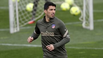 Luis Su&aacute;rez durante un entrenamiento del Atl&eacute;tico.
 