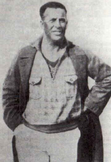 Campe車n del mundo con Uruguay en el Mundial de 1930.
Suppicci fue futbolista y jugaba de defensa (de half izquierdo como dicen el R赤o de la Plata). Jug車 en Nacional 143 partidos y marc車 6 goles, resultando 7 veces campe車n. Fue cape車n del mundo con Uruguay en 1930 y tercero en la Copa de Am谷rica en 1929. En 1945 tambi谷n sali車 campe車n con Pe?arol.