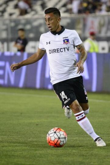 Luego de un inicio lento, el ex Huachipato mostró un resurgimiento en su juego, llegando a ser uno de los puntuales importantes en el rendimiento de Colo Colo a lo largo del torneo.