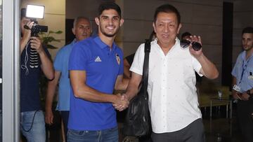 28/08/18 LLEGADA DE GONZALO GUEDES A VALENCIA NUEVO JUGADOR DEL VALENCIA AEROPUERTO PETER LIM
PUBLICADA 29/08/18 NA MA15 1COL