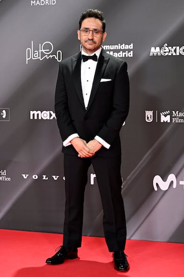 Juan Antonio Bayona posa en la alfombra roja.