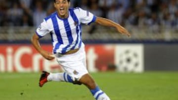 Carlos Vela celebra el segundo gol de la noche.