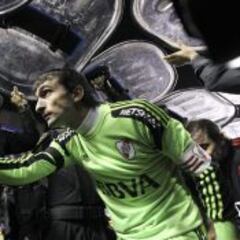 Boca-River acaba en violencia y repudiado por el fútbol